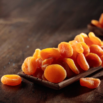 Курага - Орехи, сухофрукты